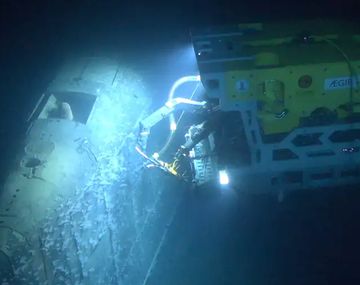 Alerta por un submarino nuclear de la URSS que sigue liberando radiación