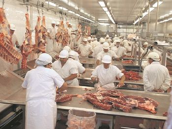 Trabajadores de la carne obtuvieron otro 17% en paritarias y una suma fija de $2.500 para noviembre