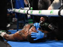 video: se desplomo tras el primer asalto y la pelea termino en una escena dramatica video: se desplomo tras el primer asalto y la pelea termino en una escena dramatica