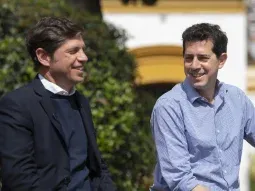 Axel Kicillof con Wado de Pedro, referentes del peronismo.