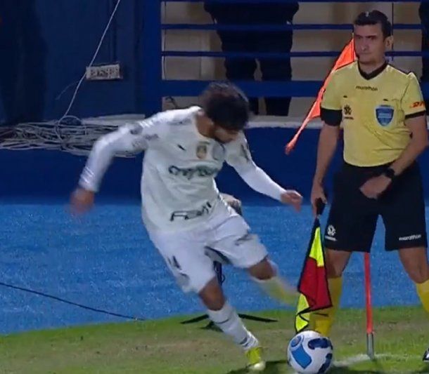 ¿Palmeiras protagonizó el peor tiro de esquina de la historia de la Copa Libertadores?