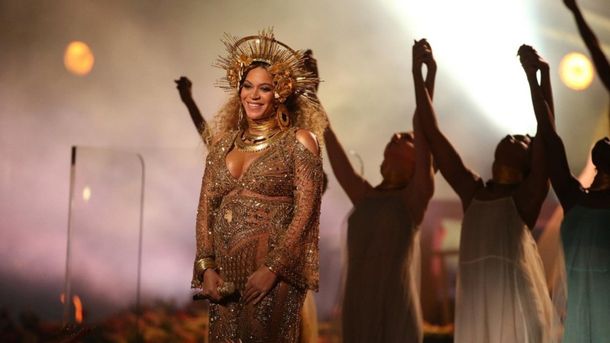 Beyoncé quiere que su hija de cinco años presencie el parto