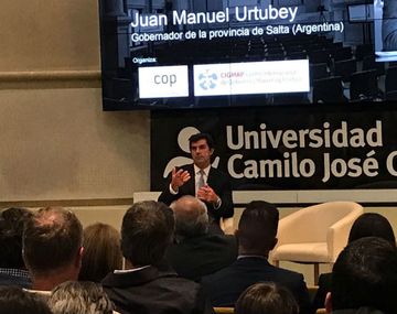 Urtubey disertó en la Universidad Camilo José Cela en Madrid