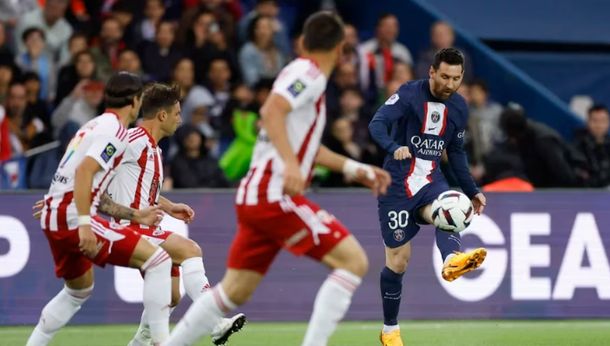 Con la vuelta de Messi, el PSG goleó 5-0 al Ajaccio