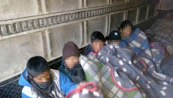 Escándalo en Jujuy: docentes trasladaron en un camión frigorífico a sus alumnos