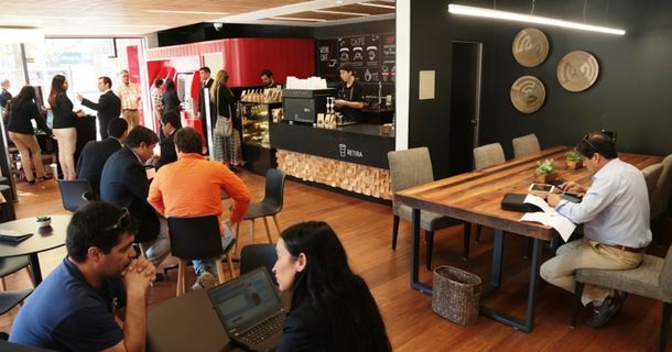 Los bancos podrán contar con espacios de encuentro en los que habrá confiterías y zonas wifi