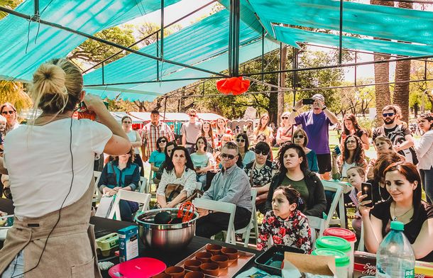 Un festival callejero de alimentos sin TACC