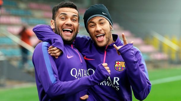 Dani Alves y Neymar