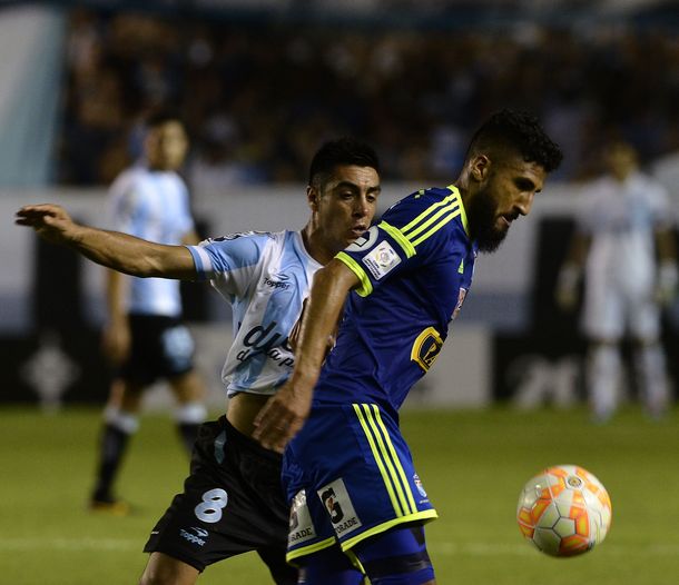 En Avellaneda, Racing cayó ante Sporting Cristal y perdió el invicto