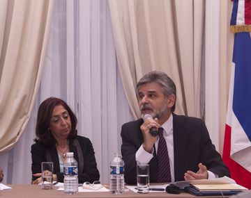 Usaremos la legislación para que no se lleven la riqueza de las Malvinas