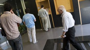 crecio en total un 300% la cantidad de cajeros automaticos crecio en total un 300% la cantidad de cajeros automaticos