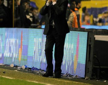 Con Riquelme confirmado