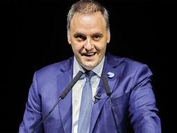 adorni debuta al frente del consejo de mayo para definir detalles de la reforma laboral adorni debuta al frente del consejo de mayo para definir detalles de la reforma laboral