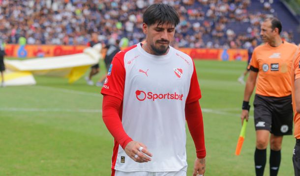 El curioso posteo de Kevin Lomónaco tras rumores de una pelea con Gustavo Quinteros