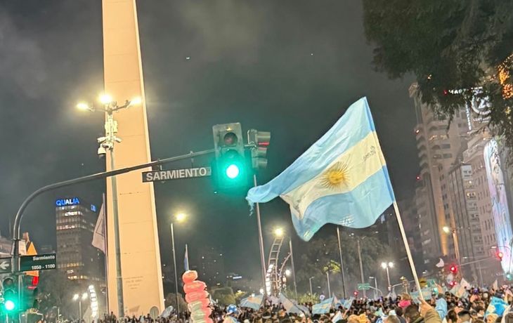 El Obelisco, otra vez el corazón de los festejos tras el pase a la final