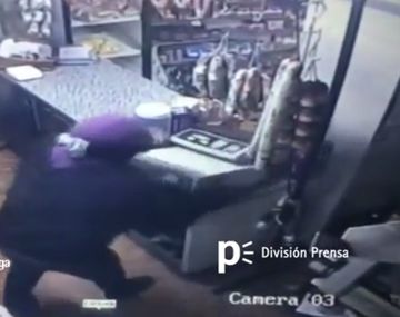 VIDEO: Entró a robar