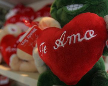 San Valentín: los hombres gastan el doble que las mujeres