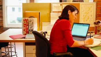 un 86% busca empleo mediante redes sociales un 86% busca empleo mediante redes sociales