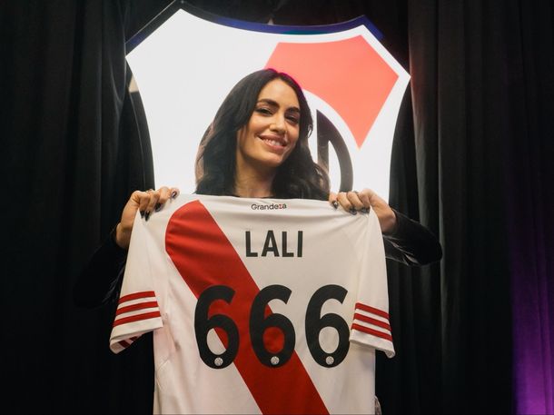 River reconoció a Lali Espósito tras sus shows en el Monumental: los regalos personalizados