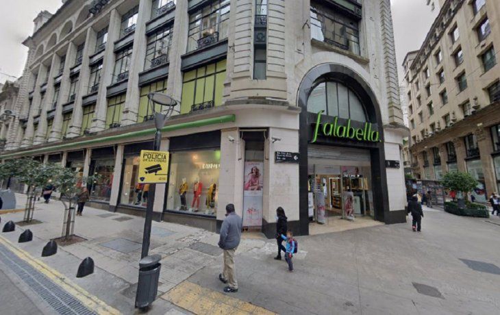 Falabella y Sodimac cierran sucursales y ofrecen retiros voluntarios por la crisis