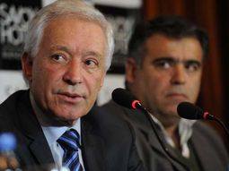 blanco: mostaza es el tecnico con mas chances de asumir blanco: mostaza es el tecnico con mas chances de asumir