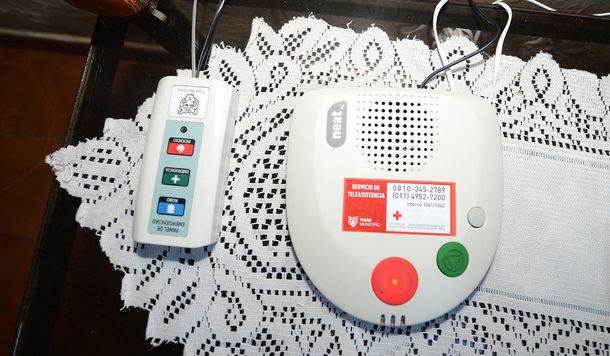 Tigre: implementan dispositivos de Teleasistencia Domiciliaria para adultos mayores