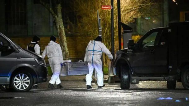 El tiroteo se produjo en un centro al que asisten personas que no han terminado la escuela primaria o secundaria.