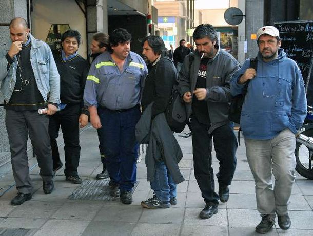 Carlos Tomada convocó a los metrodelegados