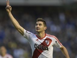 Lucas Alario Lucas Alario