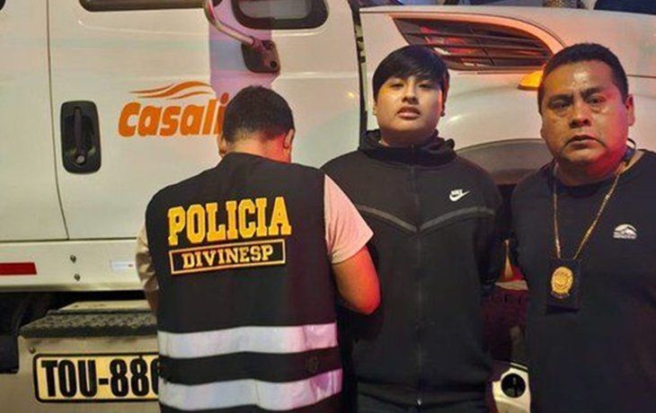 Pequeño J, detenido.