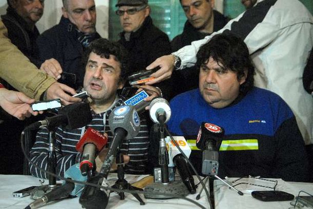 Metrodelegados acusan a Metrovías de no presentar una oferta