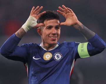 Tensión en Chelsea: crecen los cuestionamientos a Enzo dentro del plantel