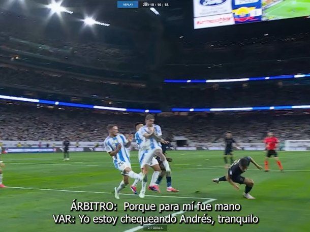 Los audios del VAR de Argentina-Ecuador: el penal de De Paul y el gol de la Tri