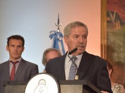 Canciller Felipe Solá:&nbsp;@felipe_sola