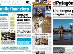 mira las tapas de los diarios