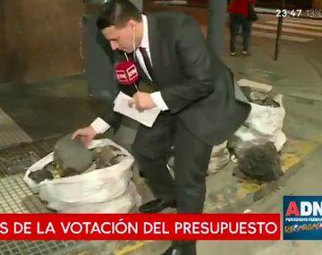 Las bolsas con cascotes encontradas por C5N a horas de la votación del Presupuesto