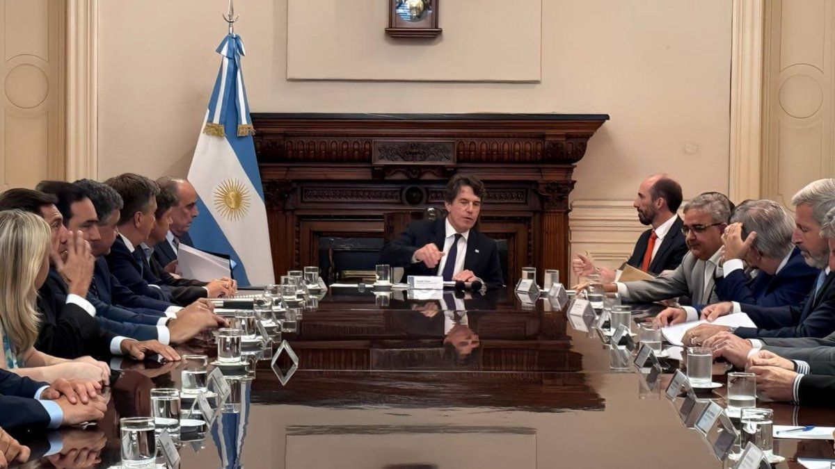 Sin Javier Mille, los gobernadores se reunieron con Guillermo Francos y Nicolás Boss.