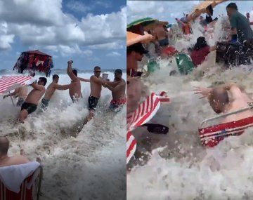Una ola arrasó a los turistas en una playa de Río de Janeiro
