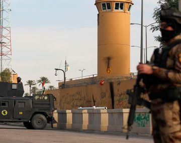 La embajada de EE.UU. en Bagdad fue atacada el 31/12 por miembros de la milicia Multitud Popular proiraníes