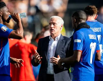 Tensión en Francia: mala relación entre Deschamps y los jugadores