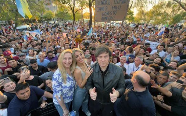Javier Milei en la ciudad de Corrientes.