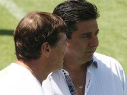 angelici aseguro la continuidad de falcioni luego de la final angelici aseguro la continuidad de falcioni luego de la final