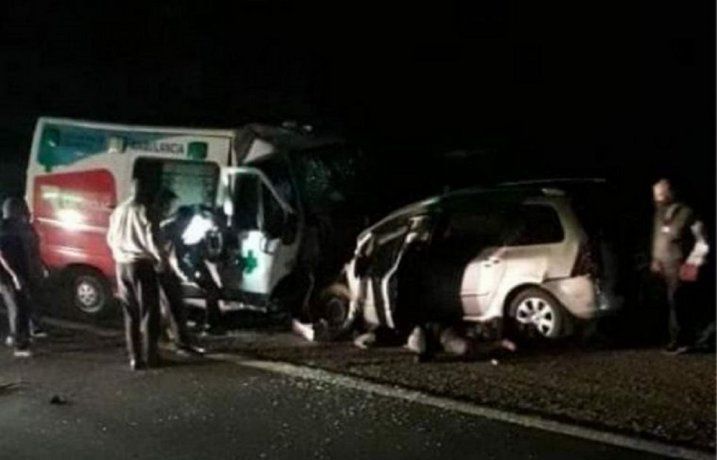La Rioja: nueve muertos por un choque frontal entre un auto y una ambulancia