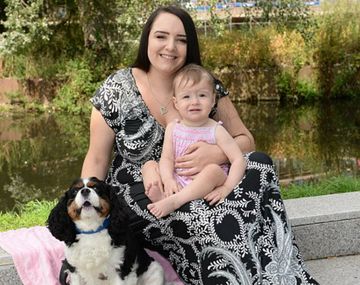 Louie salvó a la nena de morir asfixiada al alertar a la madre de la pequeña