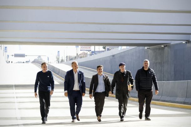 Axel Kicillof contra Javier Milei: lo invitó a visitar la Provincia para ver si sirve o no la obra pública