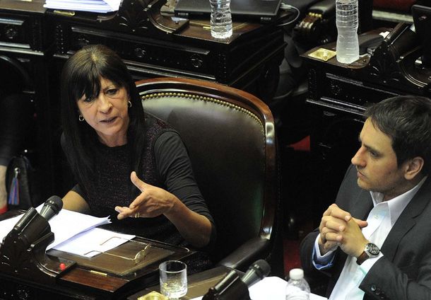 Duro cruce entre oficialismo y oposición en Diputados por la Ley de Abastecimiento