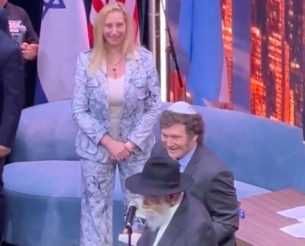 Javier Milei en Estados Unidos: fue nombrado Embajador de la luz y espera  reunirse con Elon Musk