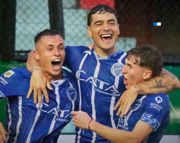 Agónico triunfo de Godoy Cruz en su visita a Barracas Central