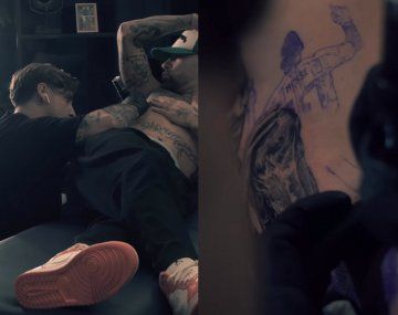 Otamendi se tatuó a Messi con la Copa del Mundo: el ida y vuelta