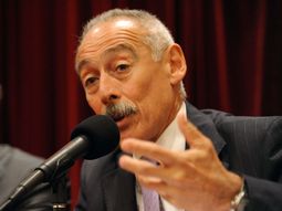 José Sbattella, titular de la Unidad de Información Financiera José Sbattella, titular de la Unidad de Información Financiera